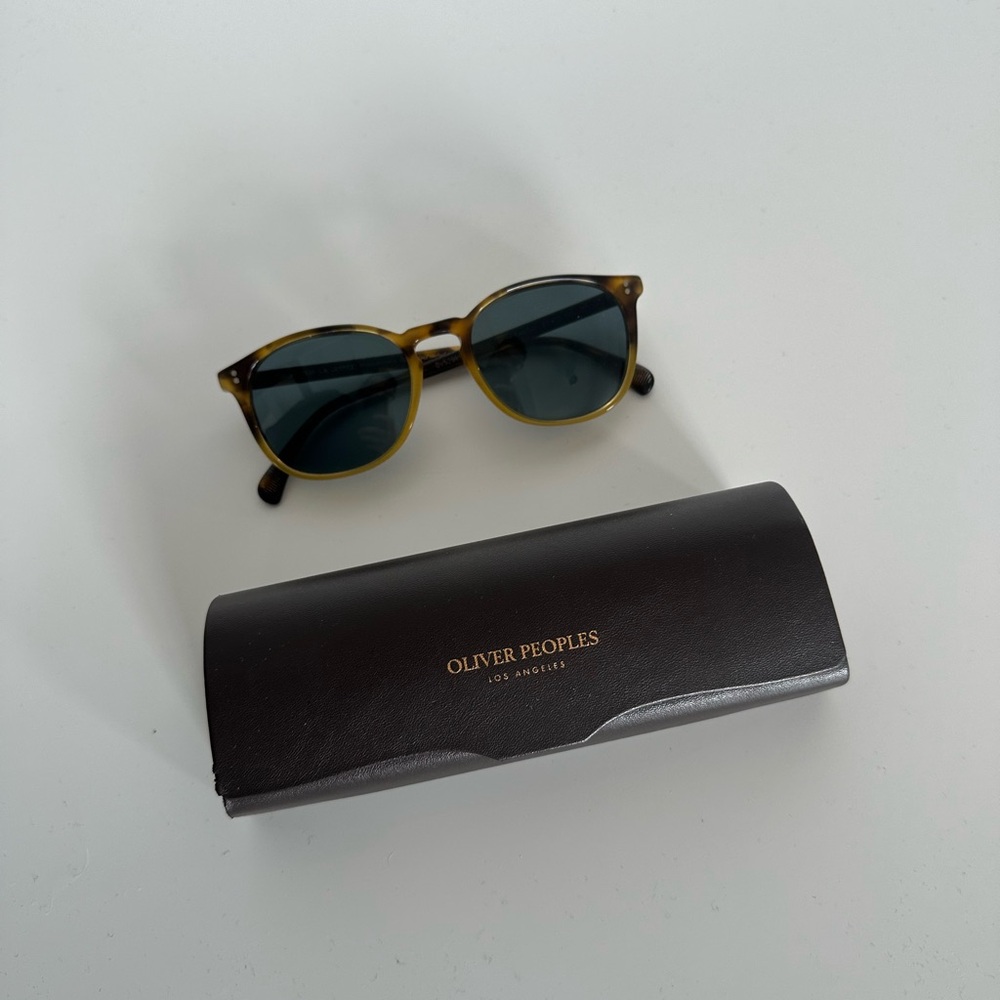 Oliver Peoples Finley Esq Sun 53